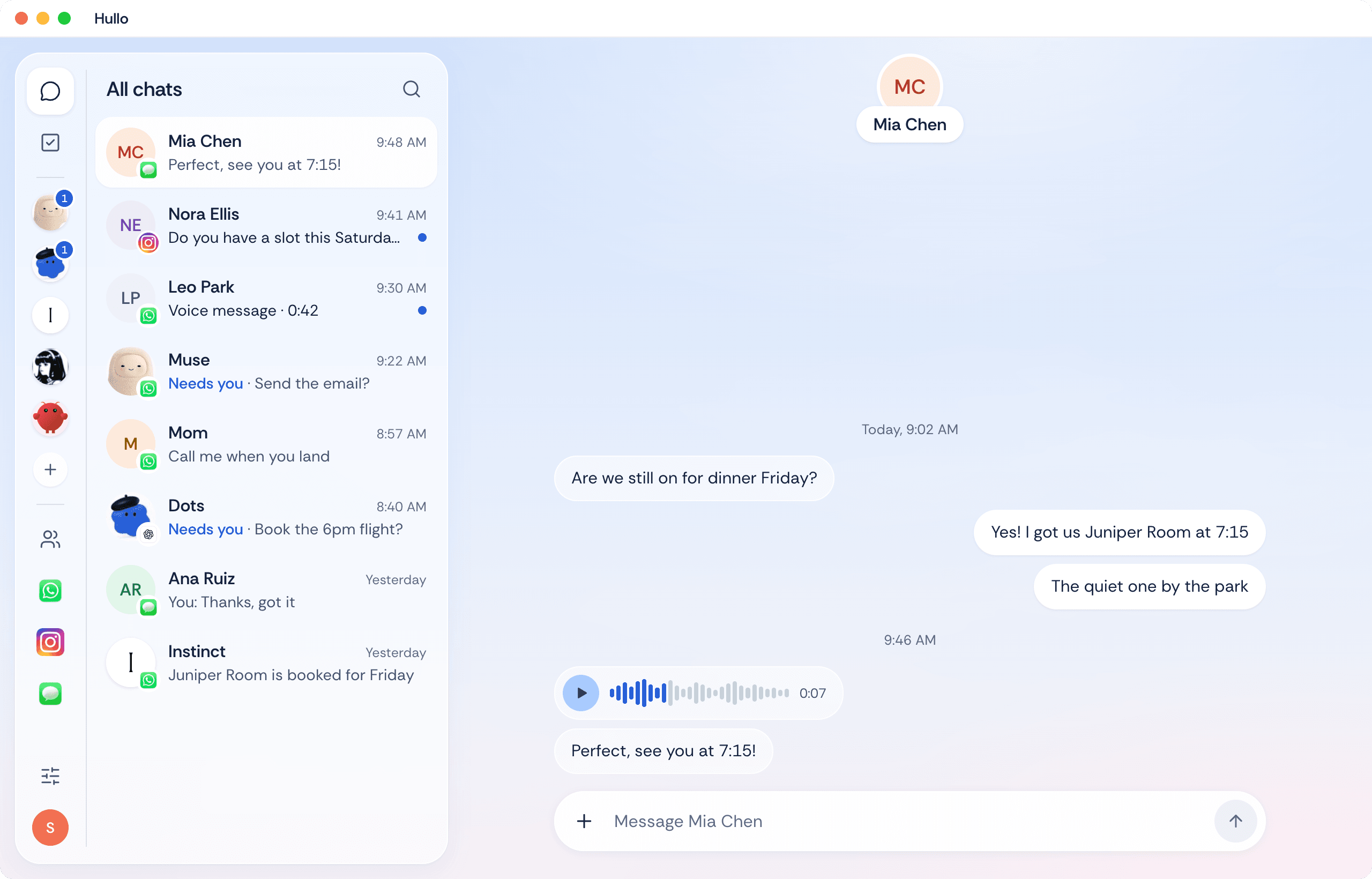 Hullo inbox with WhatsApp, Instagram and agent chats in one list, open on a conversation with Mia Chen